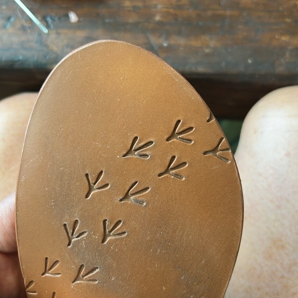 Beek Finch Sandals NWOT.size 7 - Picture 11 of 14